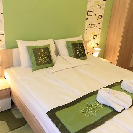 Green Bridge Apartment
