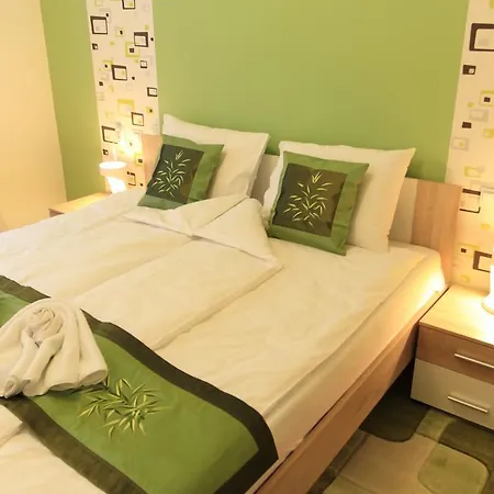 Apartment Green Bridge *